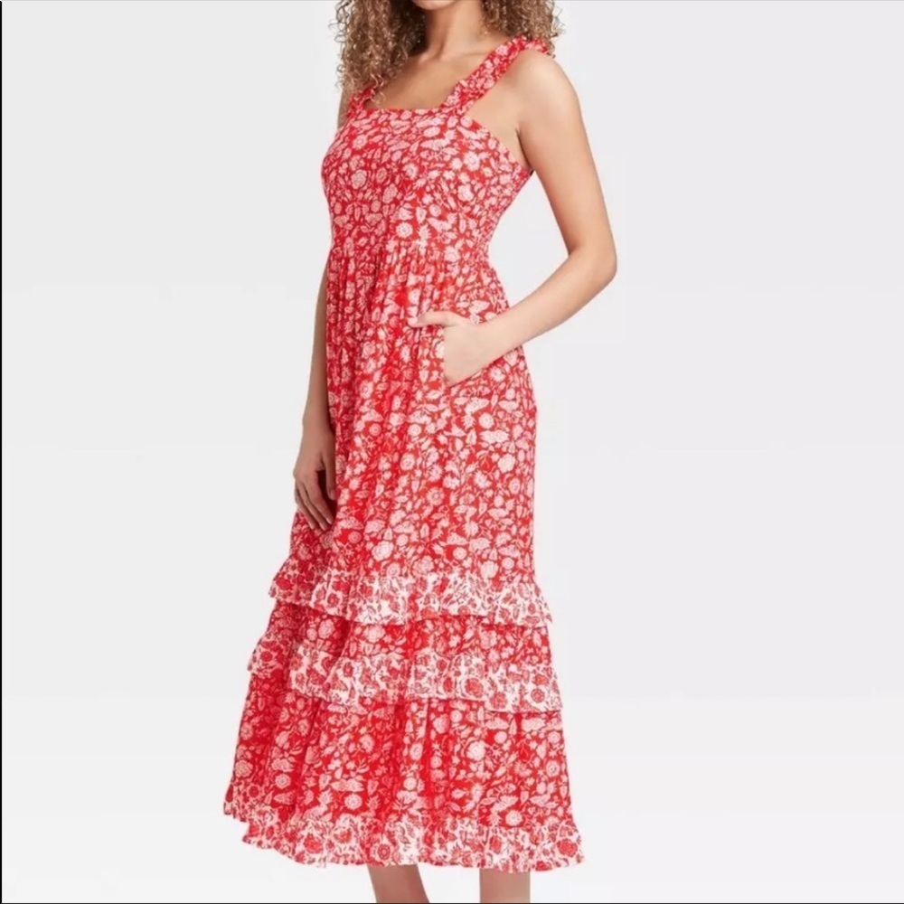 Universal Thread Floral Smocked Tiered Tank Dress Size Small